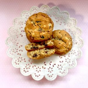 Blueberry, White Chocolate & Cinnamon Cookies artigianali – Box 6 pezzi con Ricetta e Storia